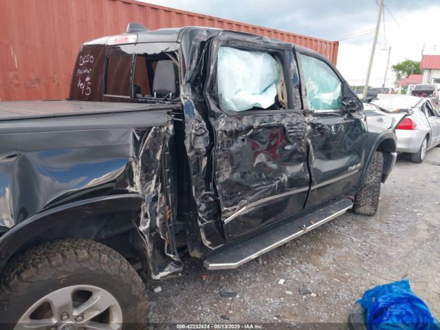 1C6SRFJT2KN691894 RAM 1500 Laramie  4x4 5'7 Box