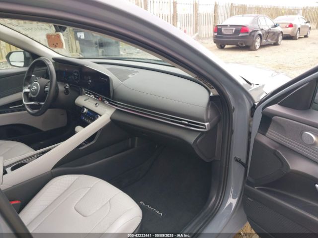 KMHLN4AJ4PU038763 Hyundai Elantra Hybrid Limited