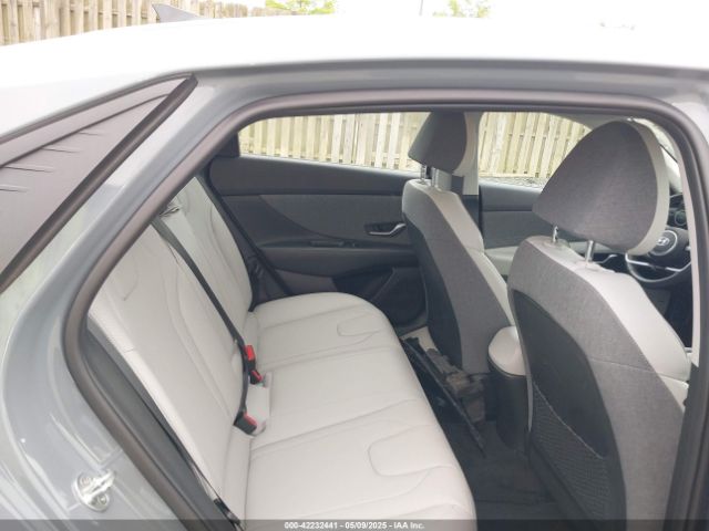 KMHLN4AJ4PU038763 Hyundai Elantra Hybrid Limited