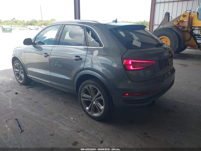 2016 AUDI Q3 WA1GFCFS5GR005198 Photo 2