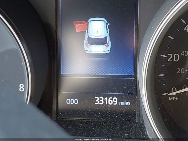 JTNKHMBX4M1126585 Toyota C-HR XLE