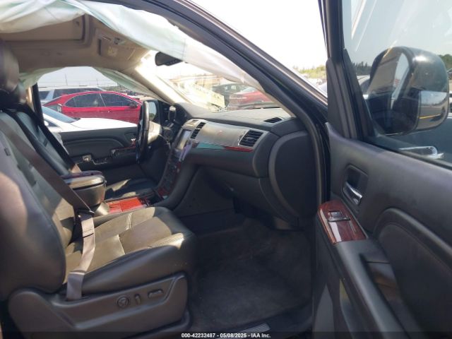 1GYS4HEF6ER130936 Cadillac Escalade Esv Luxury