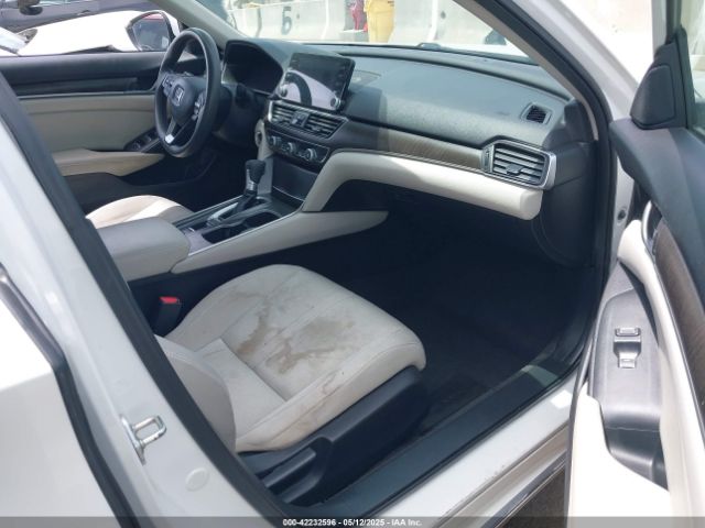 1HGCV1F44JA104907 Honda ACCORD EX