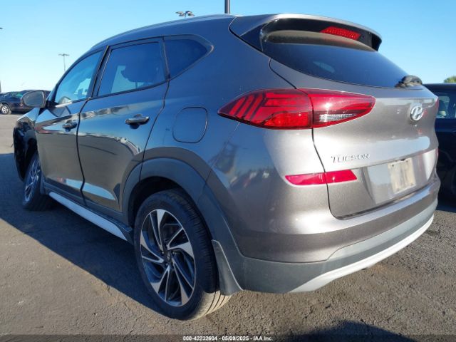 KM8J33AL4LU084564 Hyundai Tucson Sport