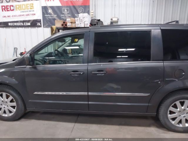 2C4RC1BG1GR214185 Chrysler Town & Country Touring