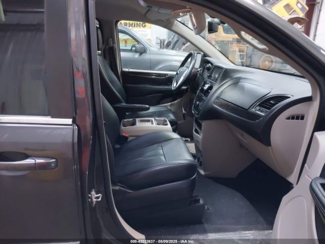 2016 CHRYSLER TOWN & COUNTRY 2C4RC1BG1GR214185 Photo 4