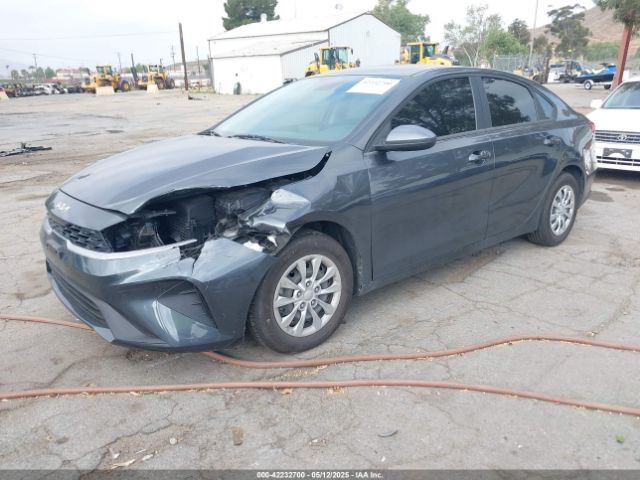 2022 KIA FORTE 3KPF24AD5NE427153 Photo 1