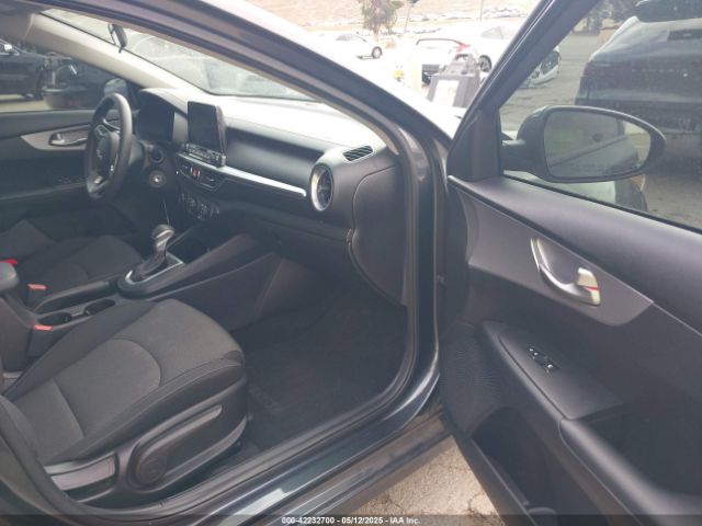 2022 KIA FORTE 3KPF24AD5NE427153 Photo 4