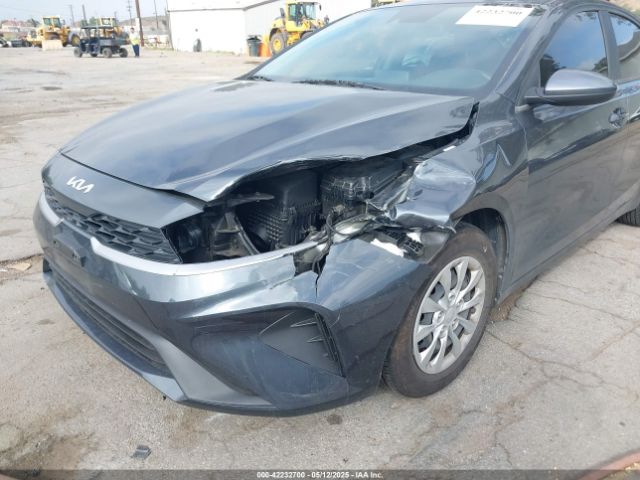 2022 KIA FORTE 3KPF24AD5NE427153 Photo 5
