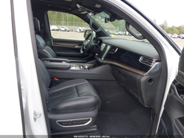 1C4SJVEJ4NS123980 Jeep Grand Wagoneer Series I 4x4