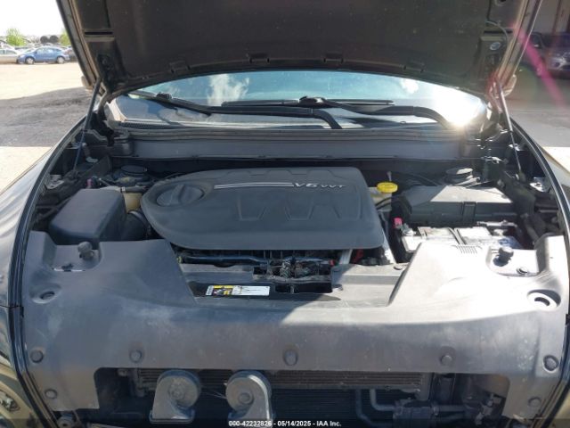 1C4PJMJS9HW551376 Jeep Cherokee Overland 4x4