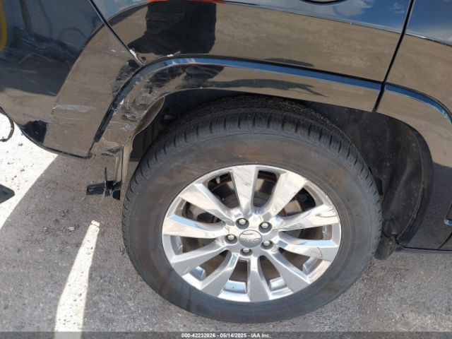 1C4PJMJS9HW551376 Jeep Cherokee Overland 4x4