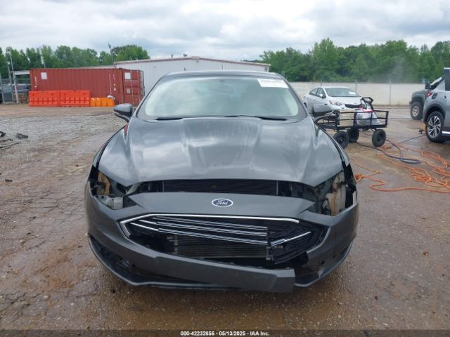 3FA6P0RU3JR154012 Ford Fusion Hybrid Titanium