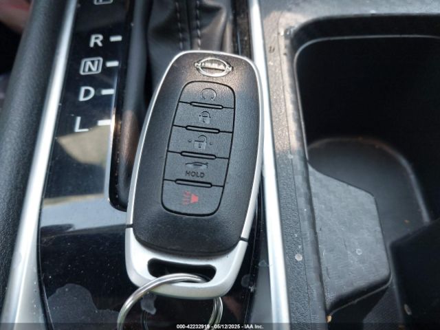 3N1AB8CV8RY300525 Nissan Sentra
