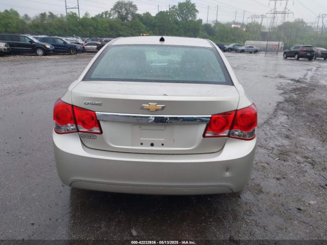 1G1PA5SG1E7263236 Chevrolet lwe