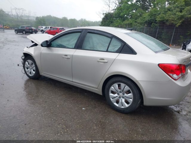 1G1PA5SG1E7263236 Chevrolet lwe