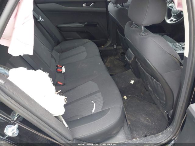 5XXG14J25PG201257 KIA K5 LXS