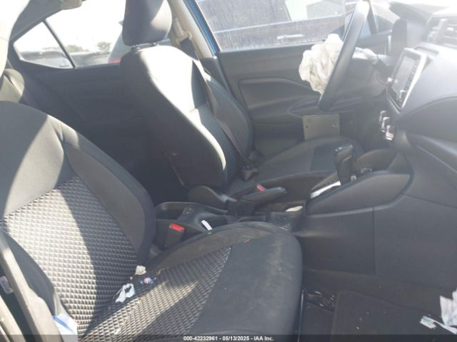 3N1CN8DV6LL915030 Nissan Versa S Xtronic Cvt