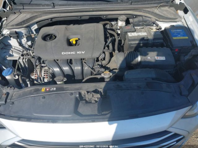 KMHD84LF6HU063864 Hyundai ELANTRA SE