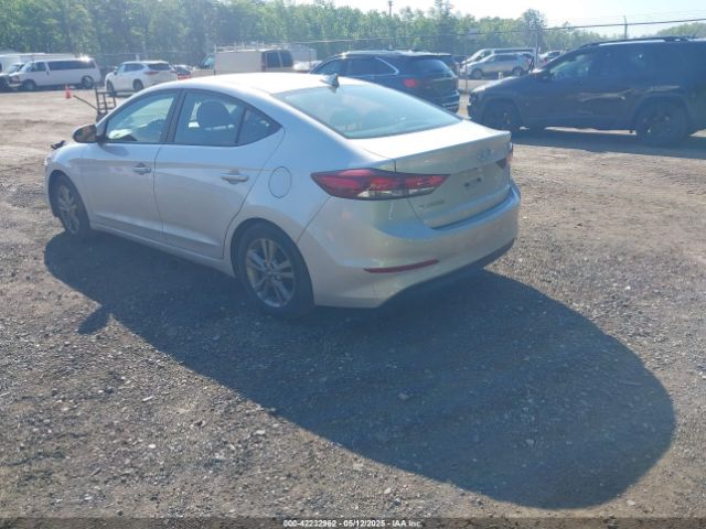 KMHD84LF6HU063864 Hyundai ELANTRA SE