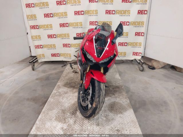 2024 HONDA CBR1000 JH2SC7717RK700145 Photo 4