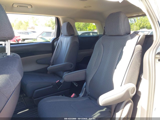 Продажа на аукционе авто 2025 Kia Carnival Mpv Lx, vin: KNDNB5K3XS6507475, номер лота: 42232969