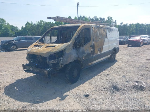 Ford 2017 2017 1FTYR2ZG4HKA88748 Image 2