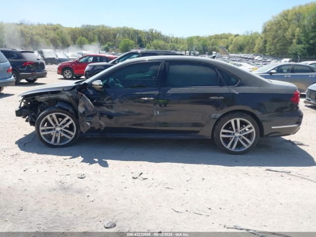 1VWAA7A39JC006444 Volkswagen Passat 2.0t R-line/2.0t S