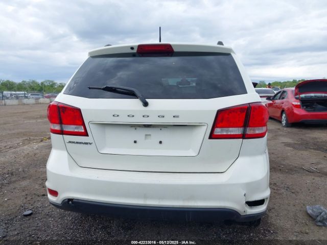 3C4PDCBBXKT738042 Dodge JOURNEY SE
