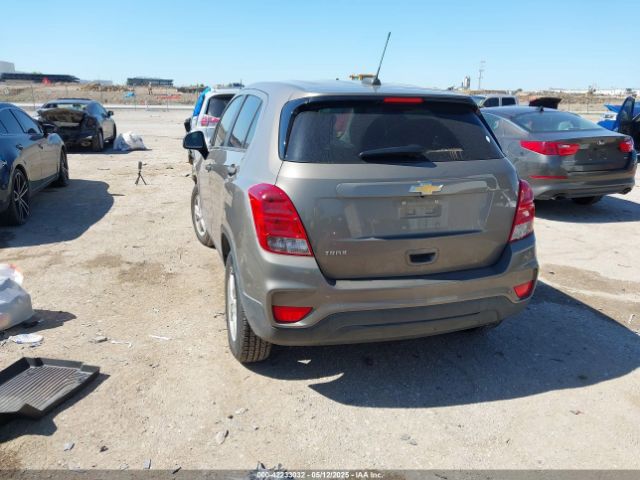 2021 CHEVROLET TRAX KL7CJKSBXMB328456 Photo 2