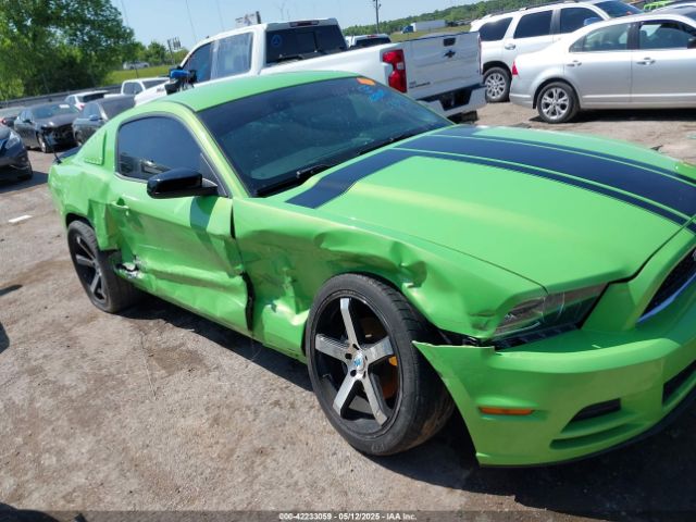 1ZVBP8AM2E5278085 Ford Mustang V6