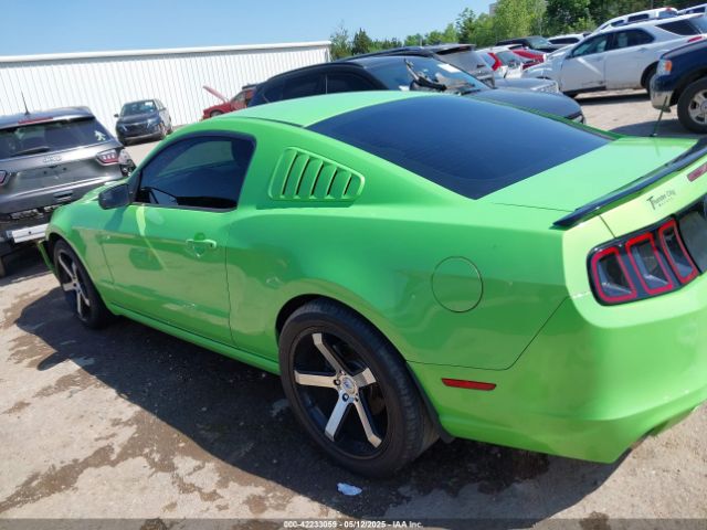 1ZVBP8AM2E5278085 Ford Mustang V6