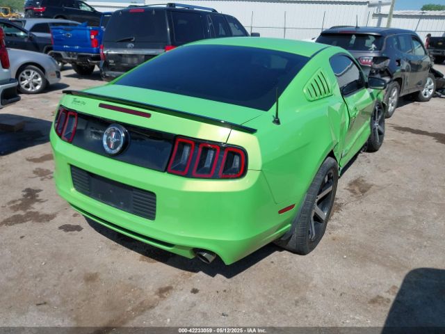 1ZVBP8AM2E5278085 Ford Mustang V6