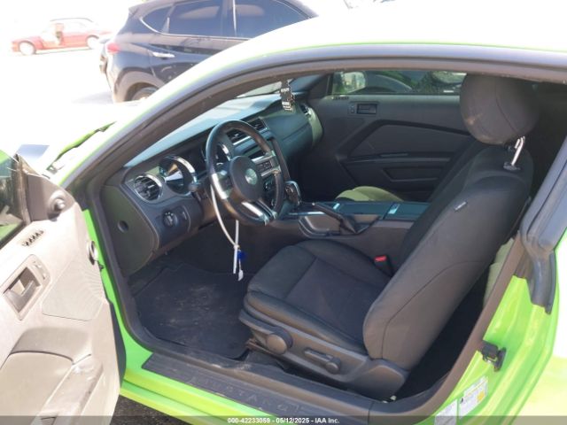 1ZVBP8AM2E5278085 Ford Mustang V6