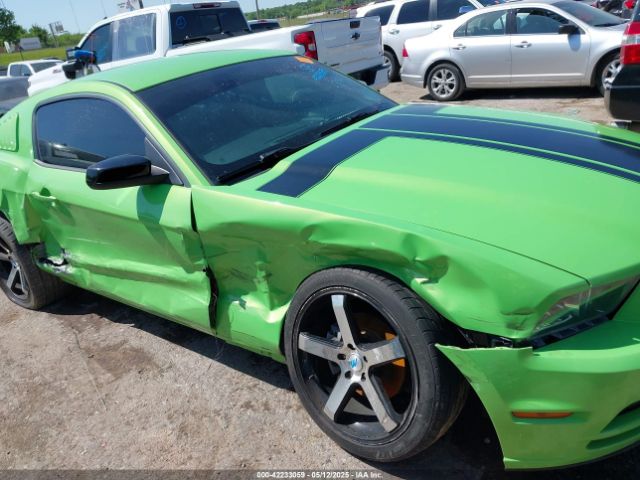 1ZVBP8AM2E5278085 Ford Mustang V6