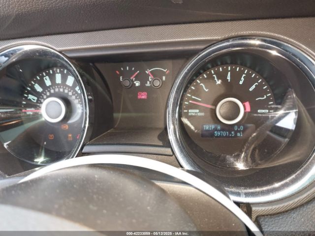 1ZVBP8AM2E5278085 Ford Mustang V6