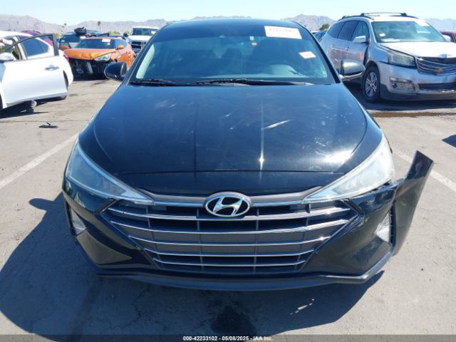 5NPD84LFXKH411493 Hyundai ELANTRA SEL