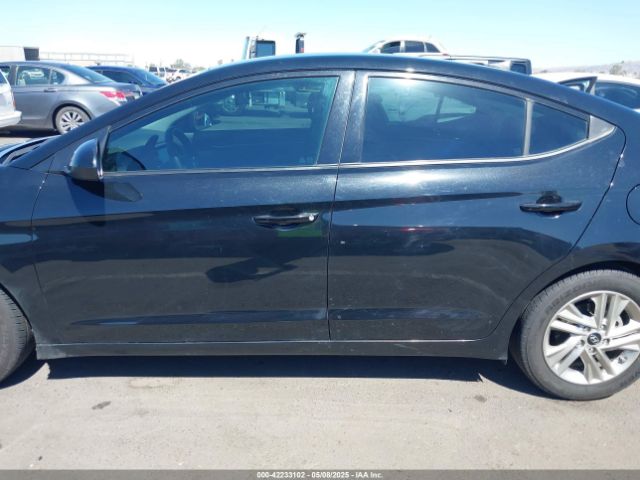 5NPD84LFXKH411493 Hyundai ELANTRA SEL