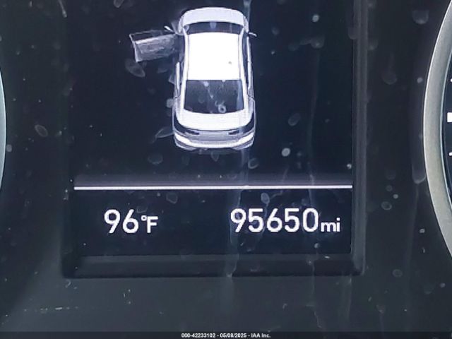 5NPD84LFXKH411493 Hyundai ELANTRA SEL