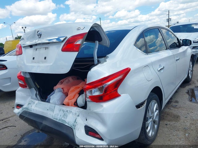 3N1AB7AP5HY389368 Nissan SENTRA SV