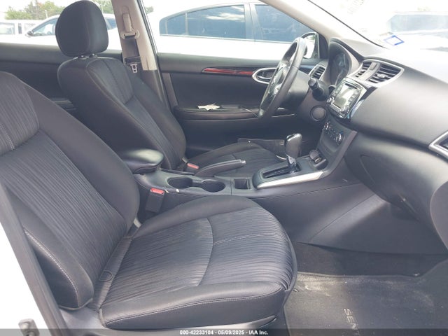 3N1AB7AP5HY389368 Nissan SENTRA SV