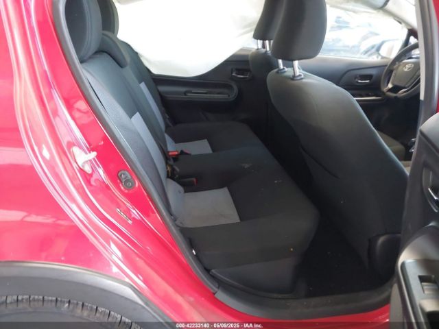JTDKDTB38J1616269 Toyota Prius C Two