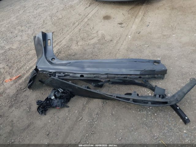 5TDCZRAH1NS103623 Toyota Highlander L