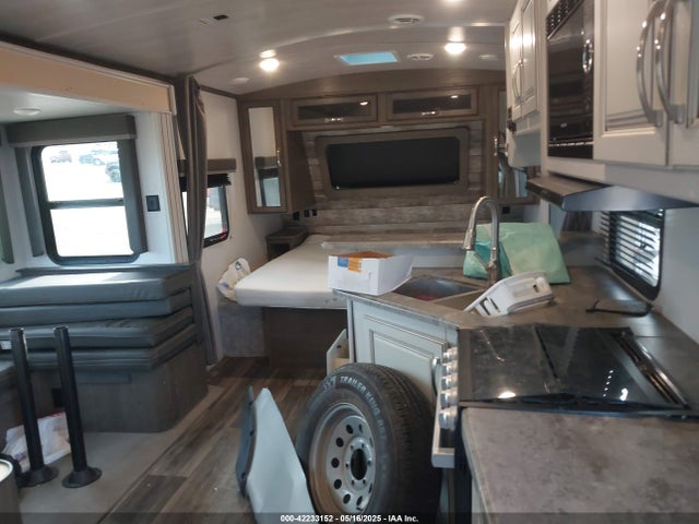 4YDT22R28MV506558 Keystone keystone