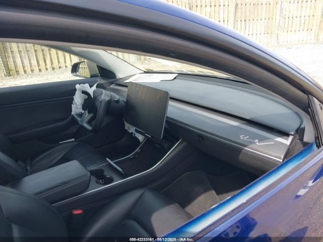 2019 TESLA MODEL 3 5YJ3E1EB4KF442363 Photo 4