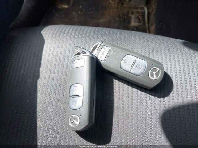 JM1DKFB78H0146215 Mazda Cx-3 Sport