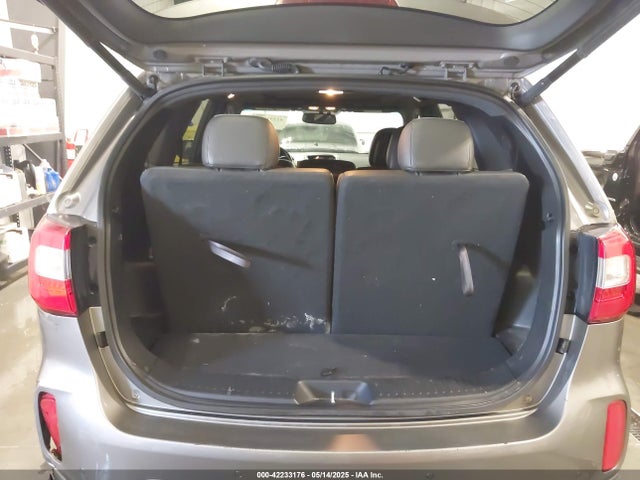 5XYKWDA70EG452266 KIA Sorento Limited V6