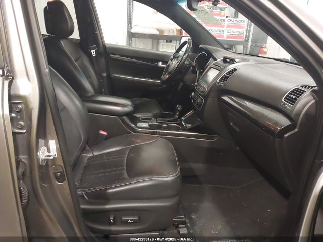 5XYKWDA70EG452266 KIA Sorento Limited V6