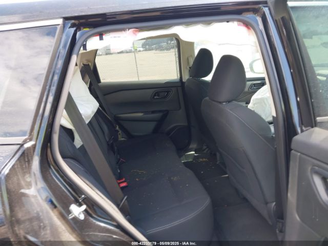 5N1BT3AB4RC693227 Nissan Rogue S Intelligent Awd