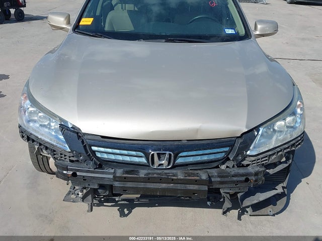 1HGCR6F78FA013366 Honda Accord Hybrid Touring